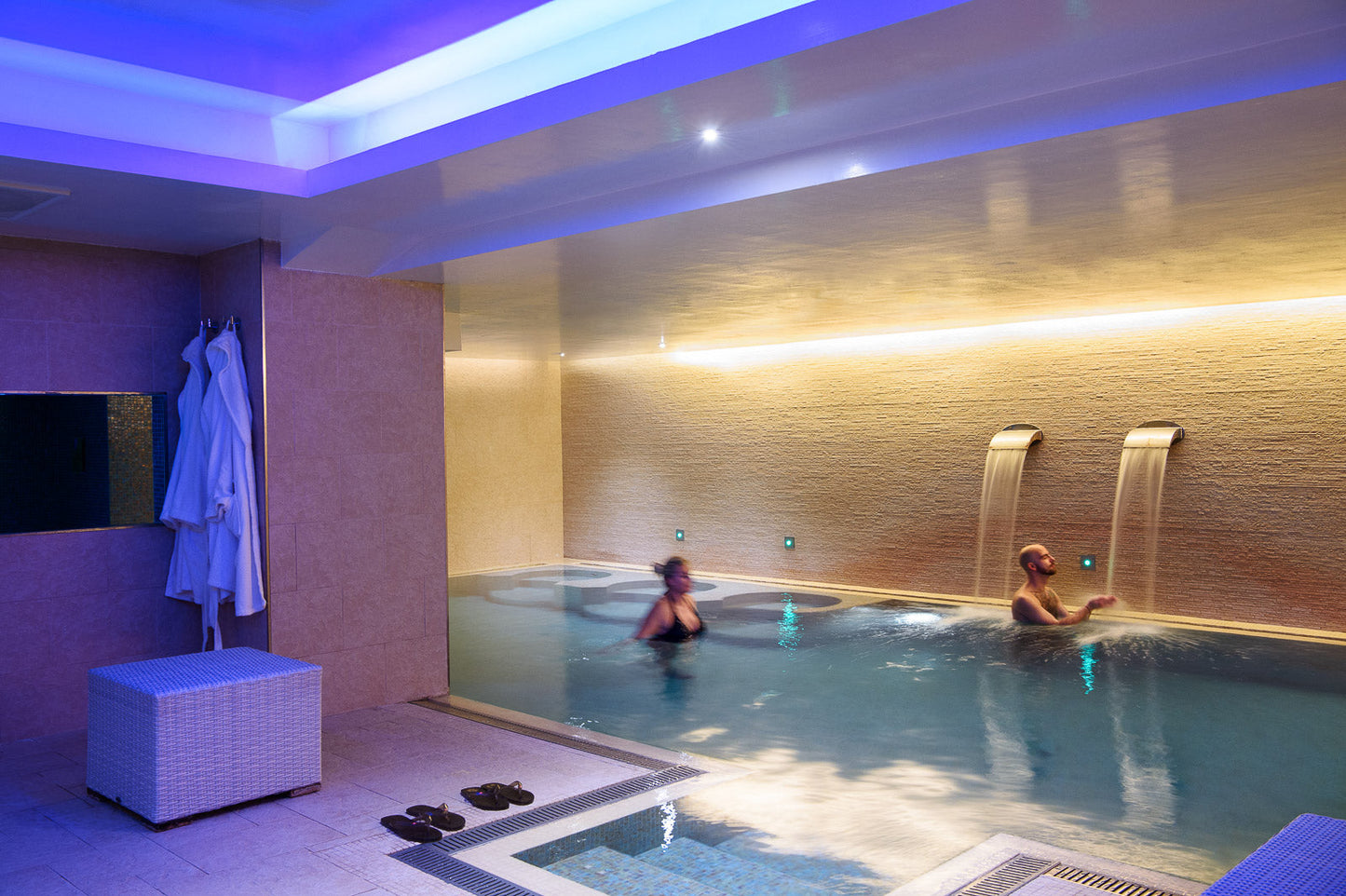 Day SPA + Massaggio zonale da 25 min. + Camera d'appoggio a persona